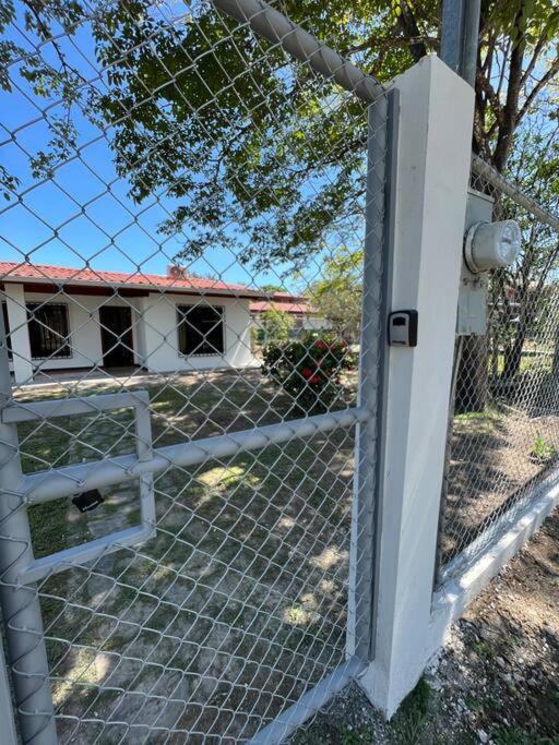 Amplia Casa En Paquera Lägenhet Exteriör bild