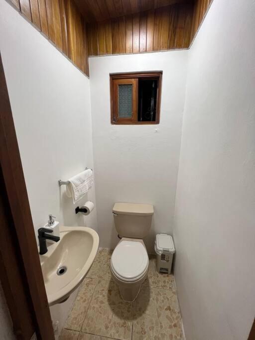 Amplia Casa En Paquera Lägenhet Exteriör bild